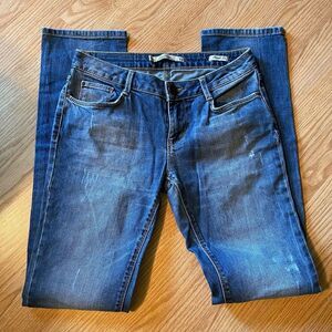 Leara Woman premium Collection Denimwear jeans size 2
Regular fit